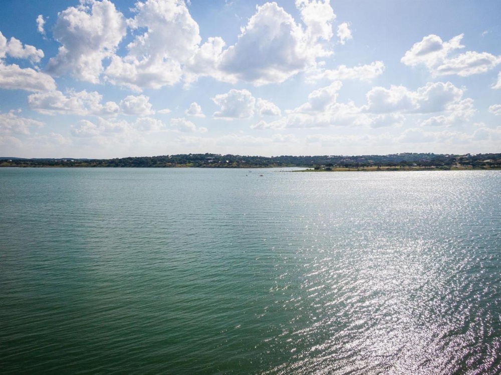 Lakeshore Escape Home Image 44